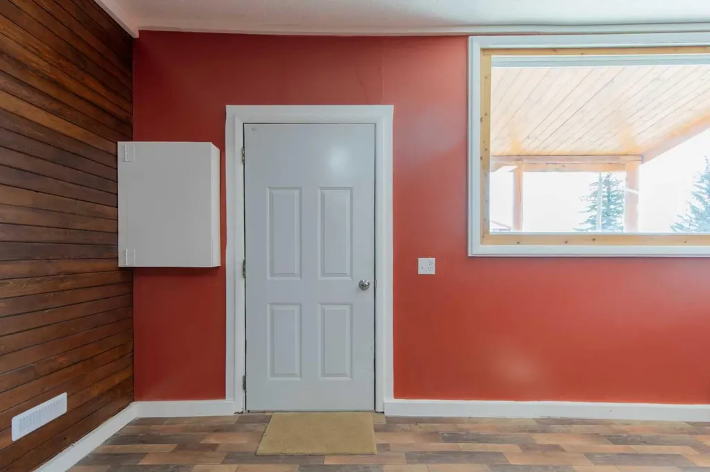 60 Main Avenue NW Glenwood AB T0K2R0