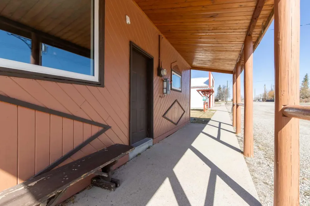 60 Main Avenue NW Glenwood AB T0K2R0