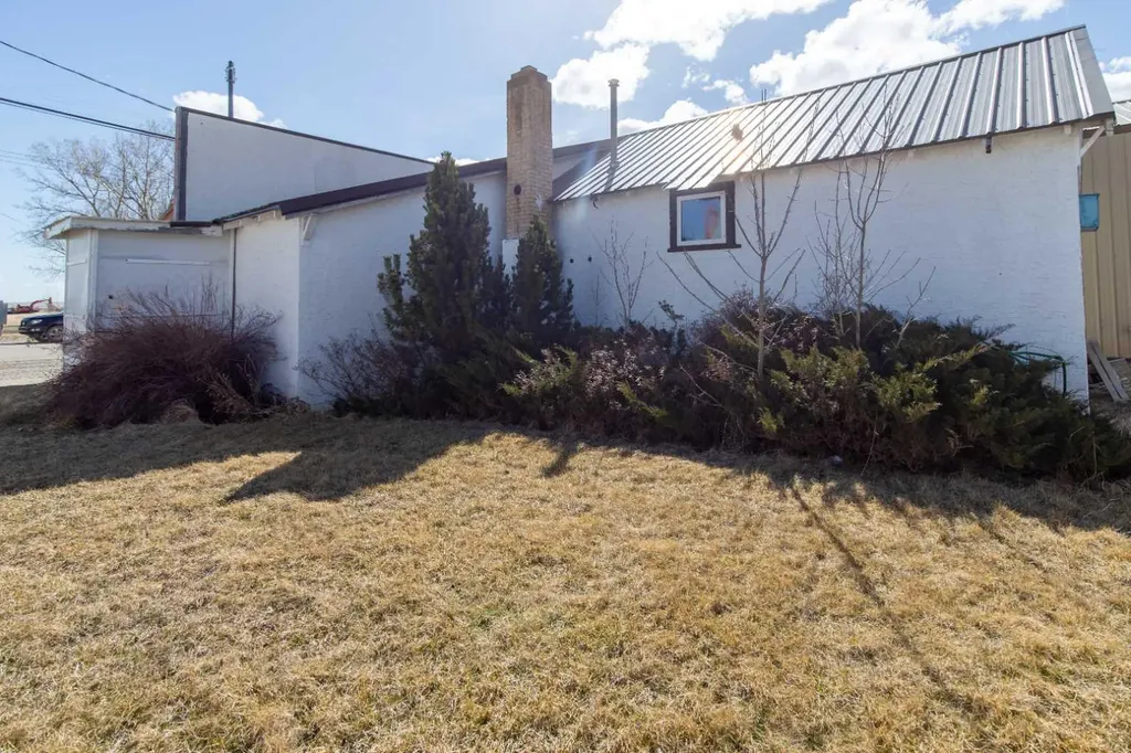 60 Main Avenue NW Glenwood AB T0K2R0