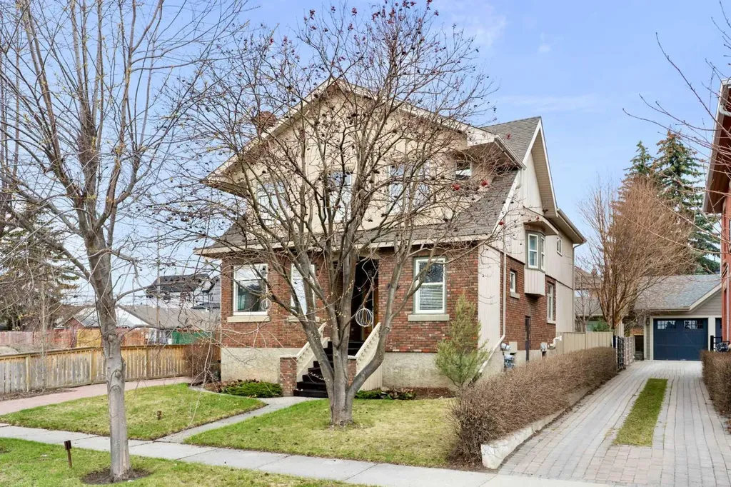 1727 24 Street SW Calgary AB T3C 1J2