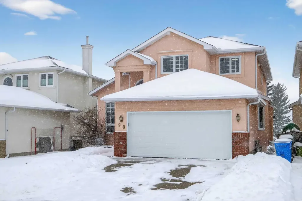 90 Hawkmount Green NW Calgary AB T3G 2T9