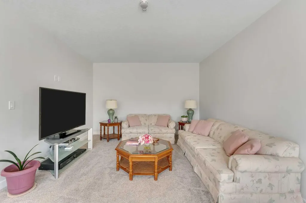 674 Creekmill Court SW Airdrie AB T4B 5J8