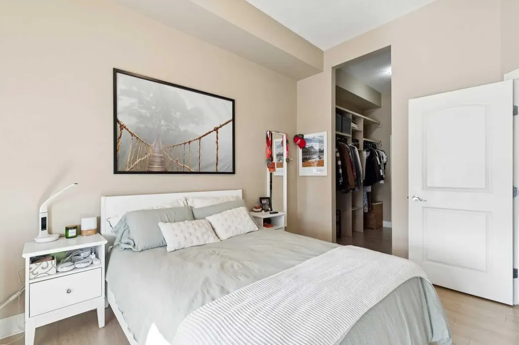 3101 34 Avenue NW Calgary AB T2L 2A3