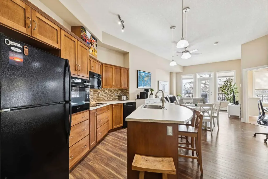 3101 34 Avenue NW Calgary AB T2L 2A3
