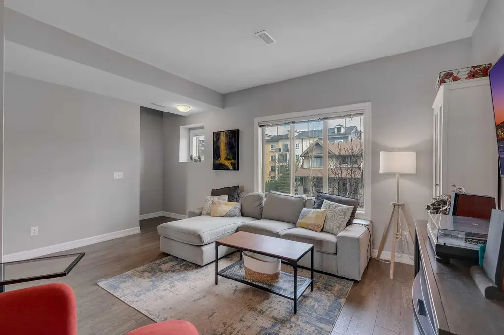 121 Copperpond Common SE Calgary AB T2Z 5B6