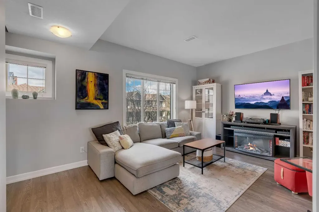 121 Copperpond Common SE Calgary AB T2Z 5B6