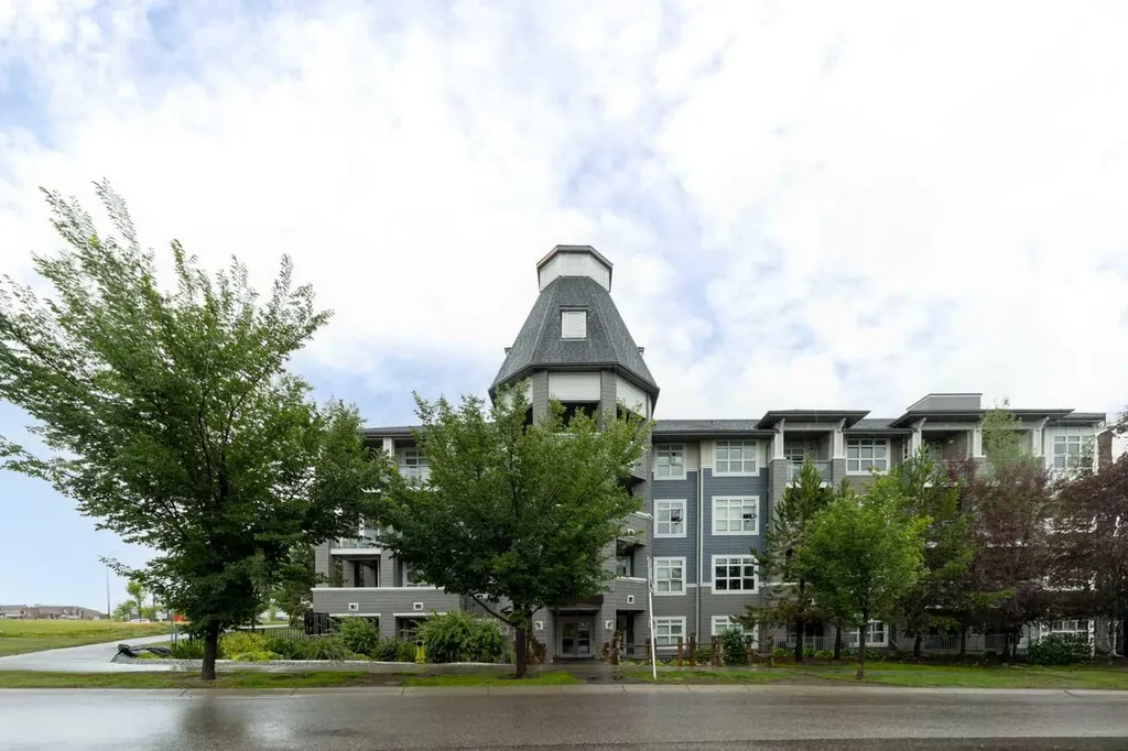 25 Auburn Meadows Avenue SE Calgary AB T3M 2L3