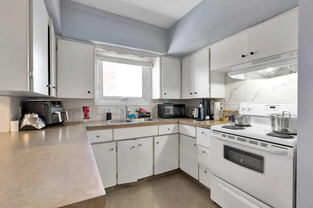 4617 Stanley Road SW Calgary AB T2S 2R1