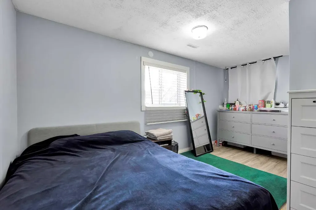 4617 Stanley Road SW Calgary AB T2S 2R1