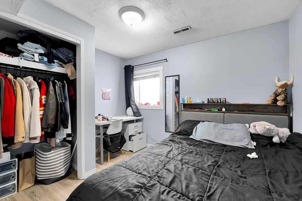 4617 Stanley Road SW Calgary AB T2S 2R1