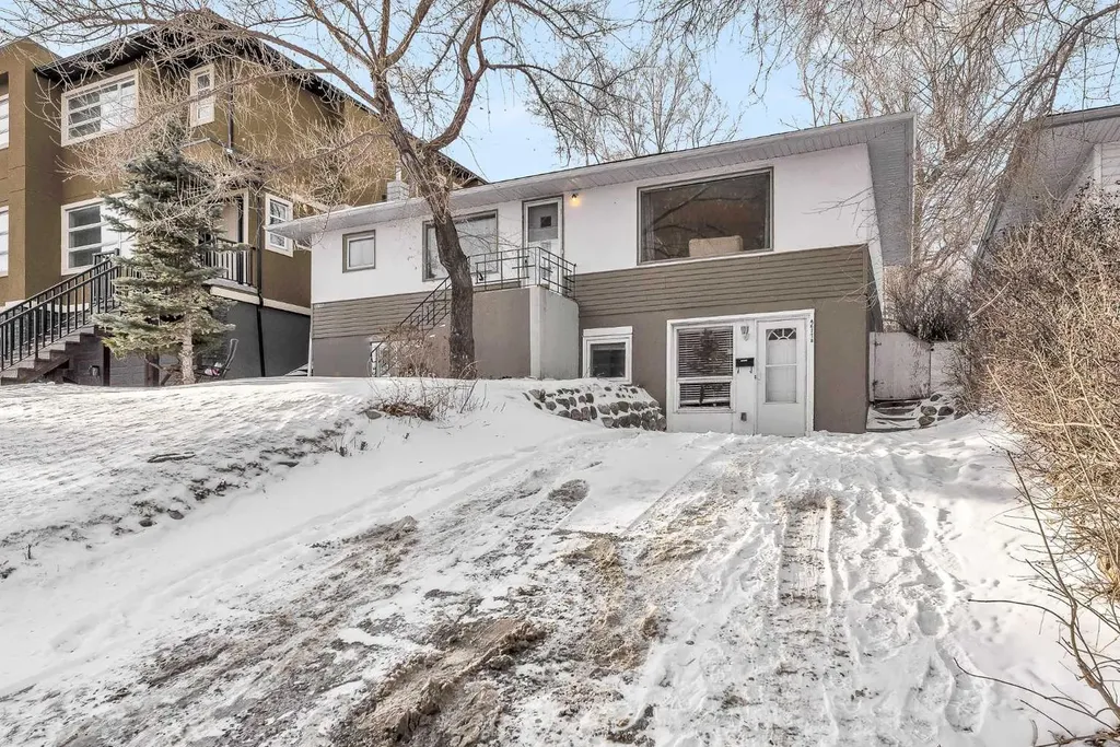 4617 Stanley Road SW Calgary AB T2S 2R1