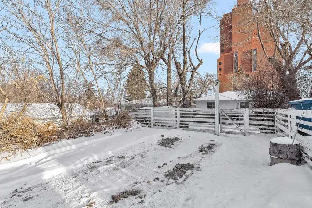 4617 Stanley Road SW Calgary AB T2S 2R1