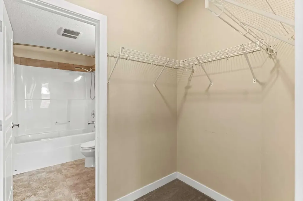 10 Panatella Road NW Calgary AB T3K 0V4