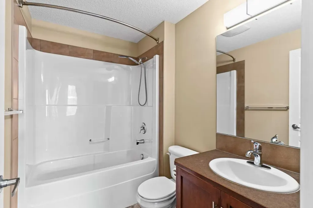 10 Panatella Road NW Calgary AB T3K 0V4