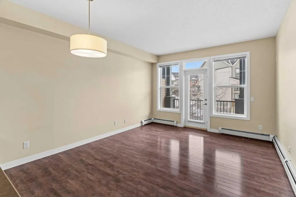 10 Panatella Road NW Calgary AB T3K 0V4