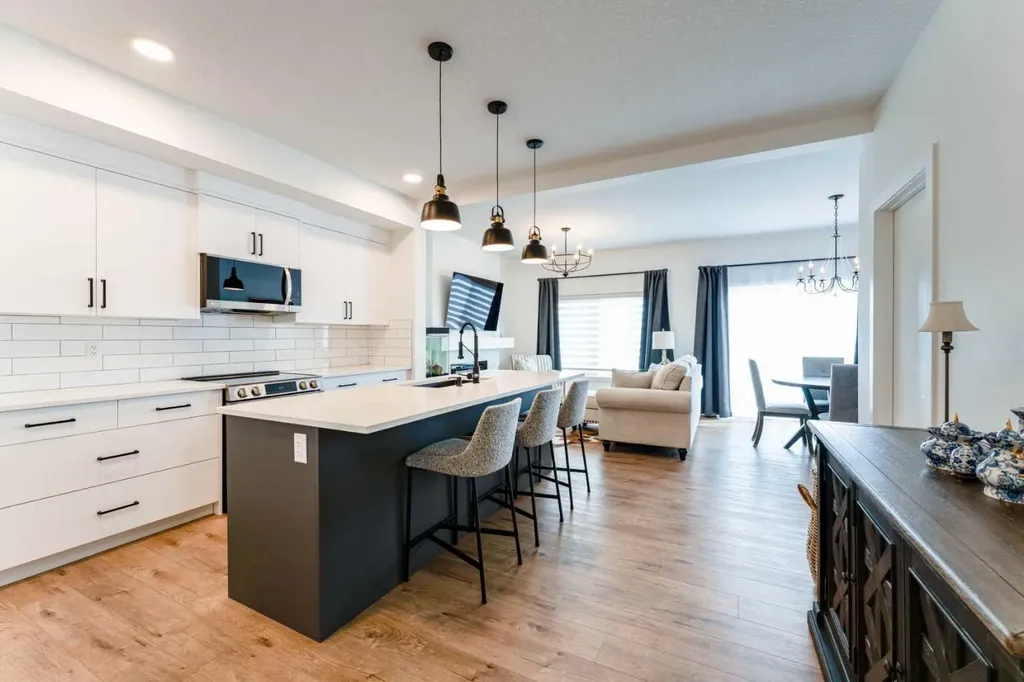 244 Heritage Heights Cochrane AB T4C 3A7
