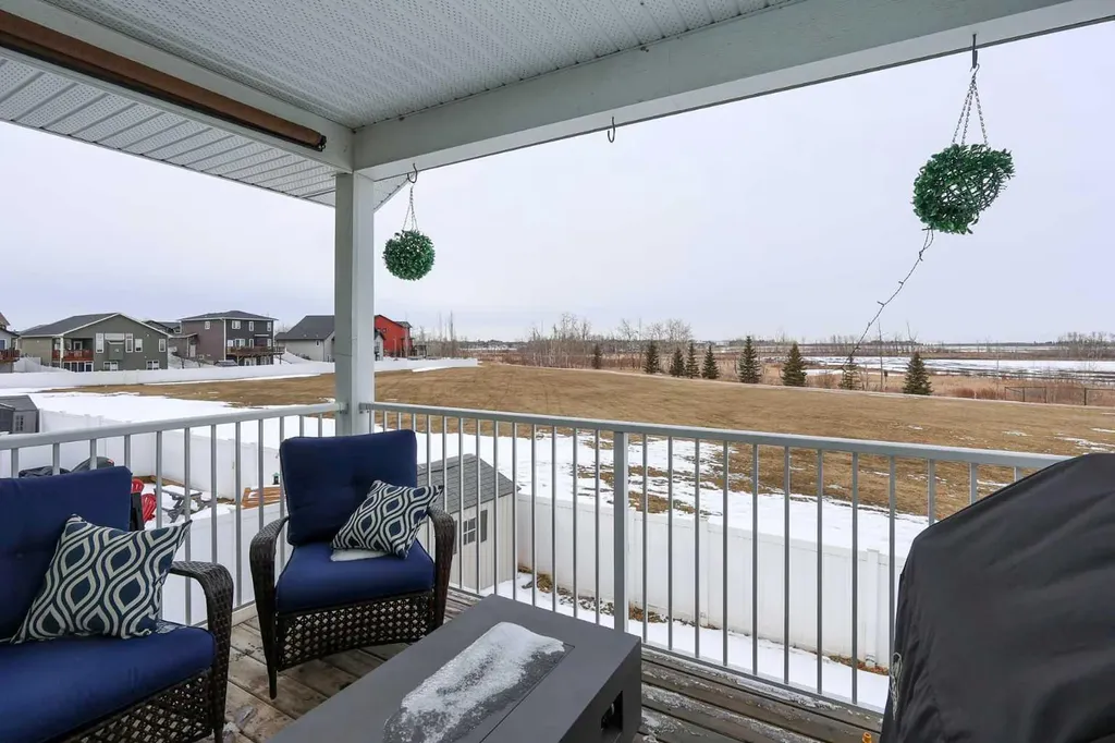 112 Eastpointe Drive Blackfalds AB T4M 0B1