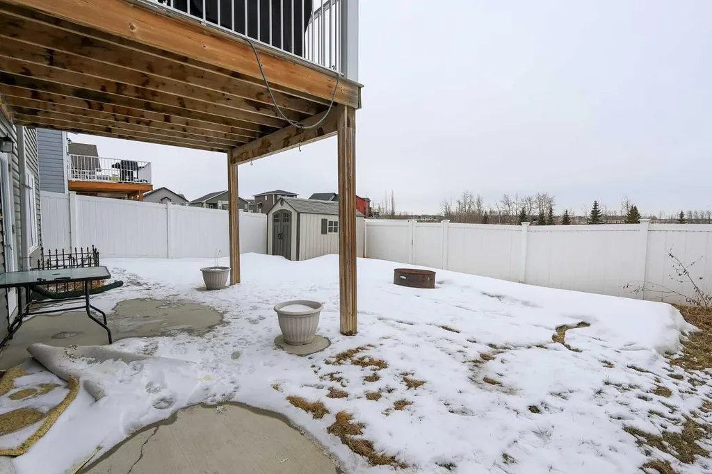 112 Eastpointe Drive Blackfalds AB T4M 0B1