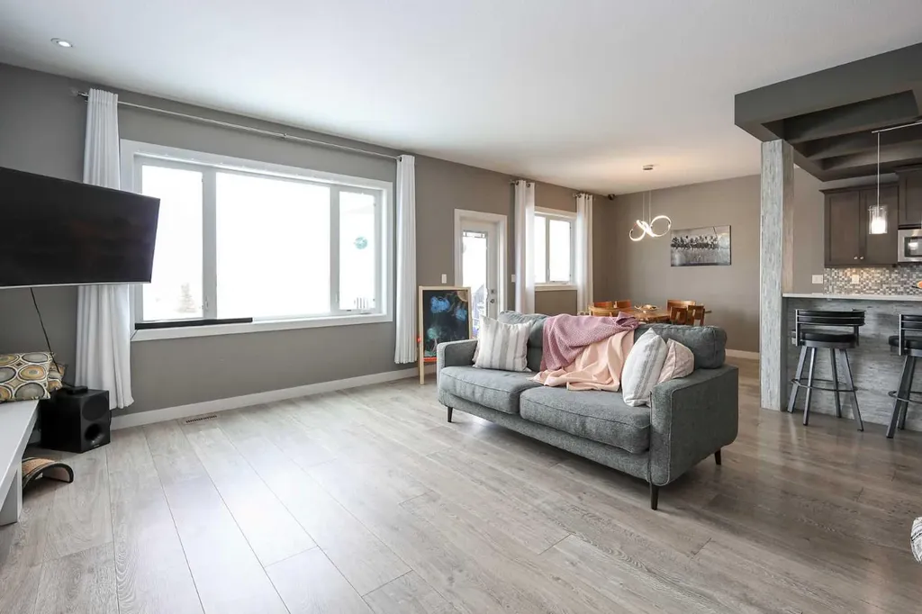 112 Eastpointe Drive Blackfalds AB T4M 0B1