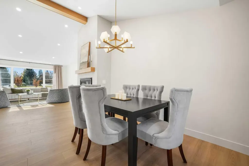 1016 Mapleglade Drive SE Calgary AB T2G 2G6