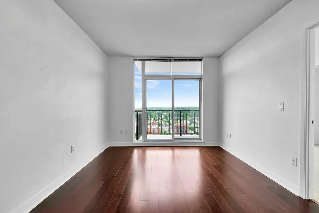 1118 12 Avenue SW Calgary AB T2R0X4