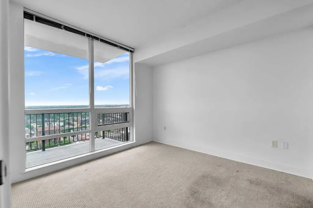 1118 12 Avenue SW Calgary AB T2R0X4