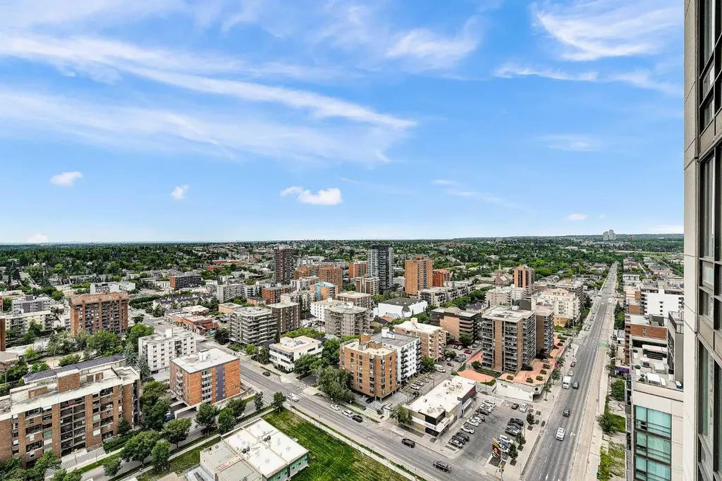 1118 12 Avenue SW Calgary AB T2R0X4
