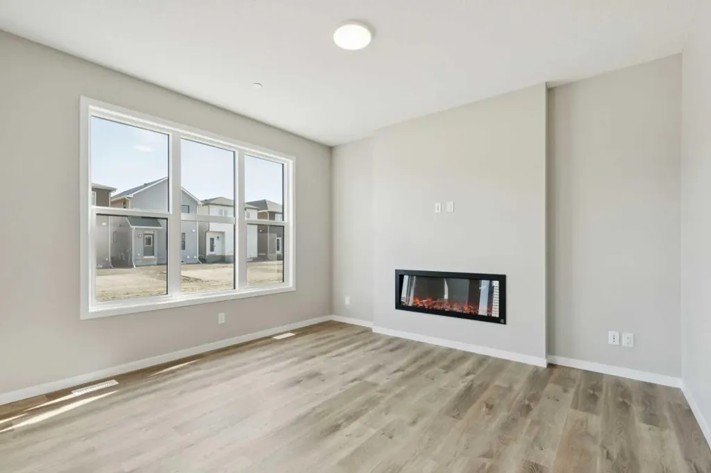 302 Hotchkiss Common SE Calgary AB T3S 0N5
