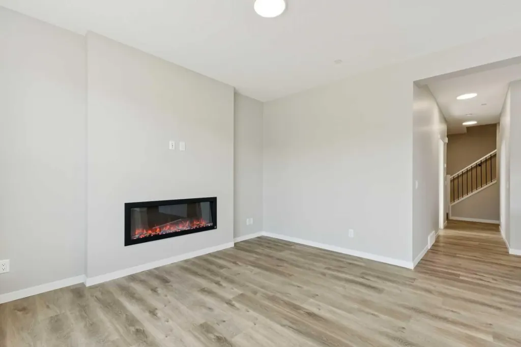 302 Hotchkiss Common SE Calgary AB T3S 0N5