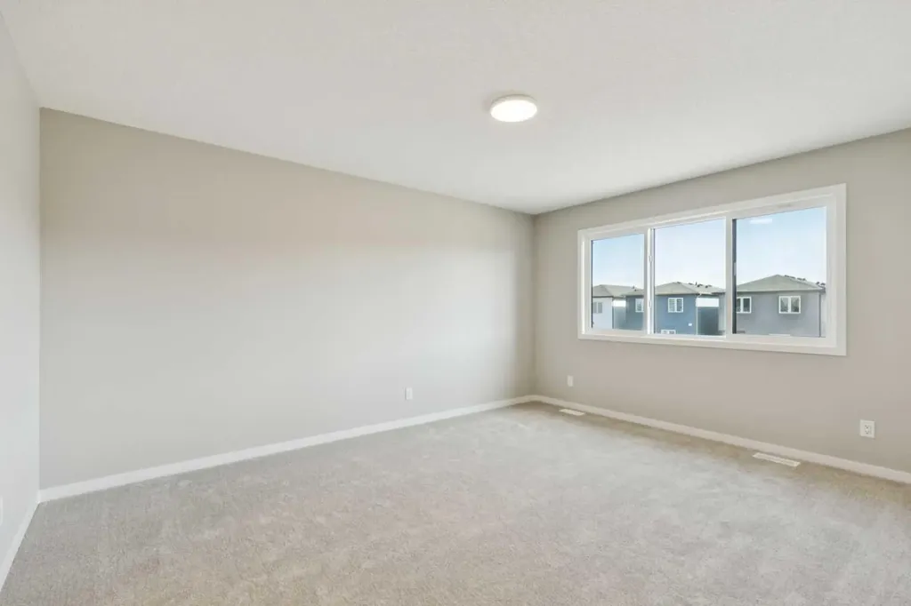 302 Hotchkiss Common SE Calgary AB T3S 0N5