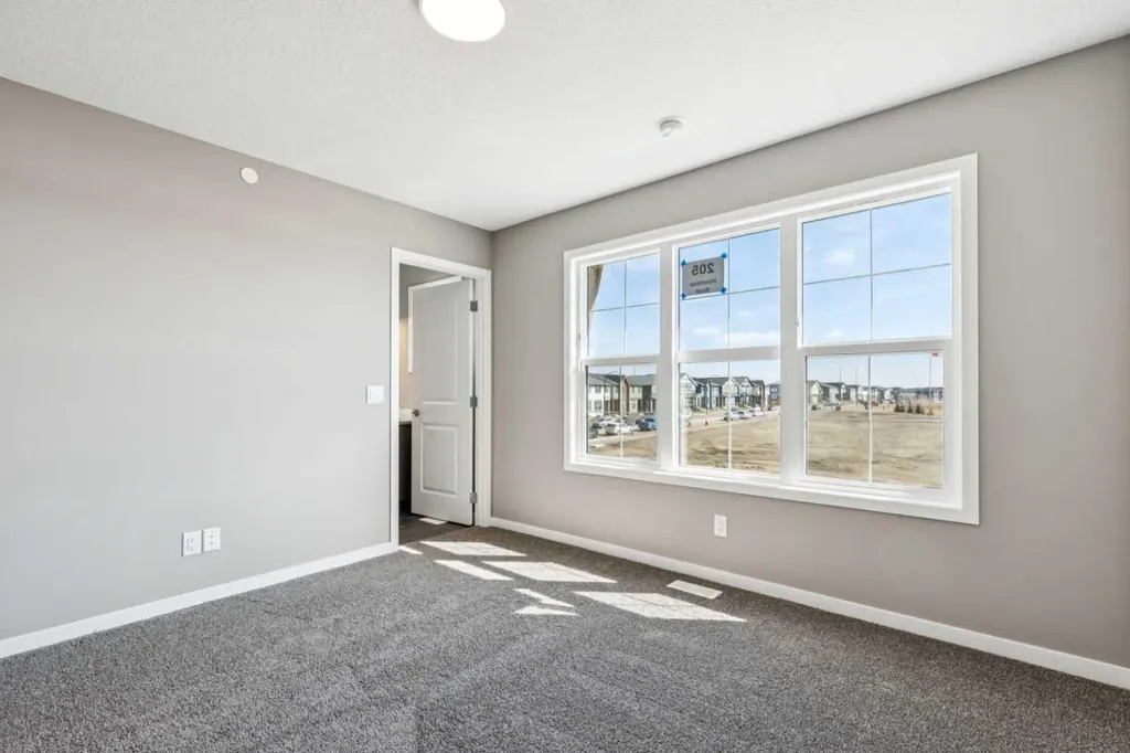 205 Hotchkiss Road SE Calgary AB T3S 0T9