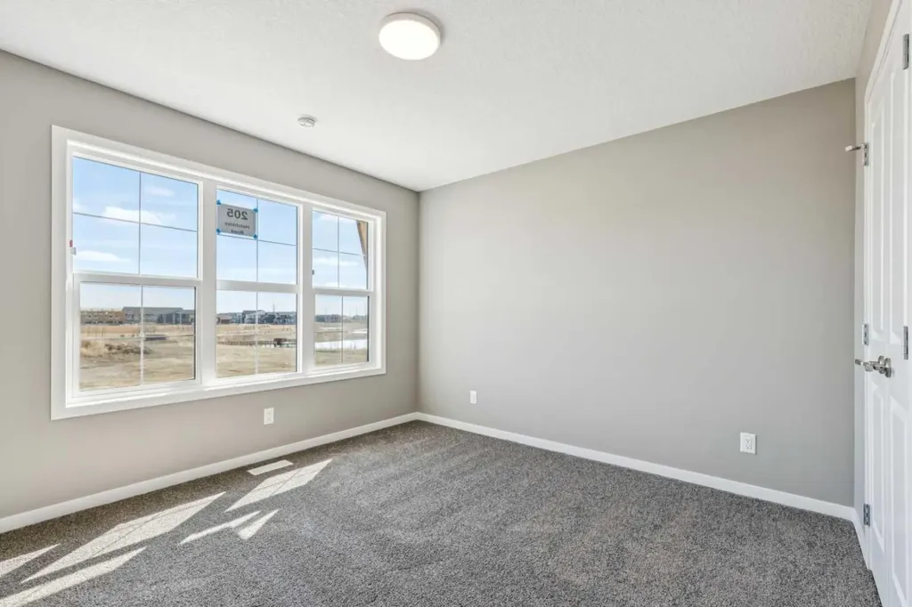 205 Hotchkiss Road SE Calgary AB T3S 0T9