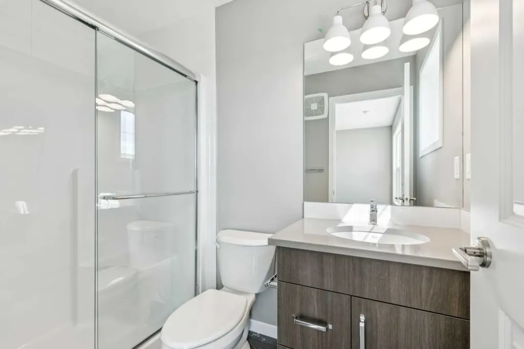 205 Hotchkiss Road SE Calgary AB T3S 0T9