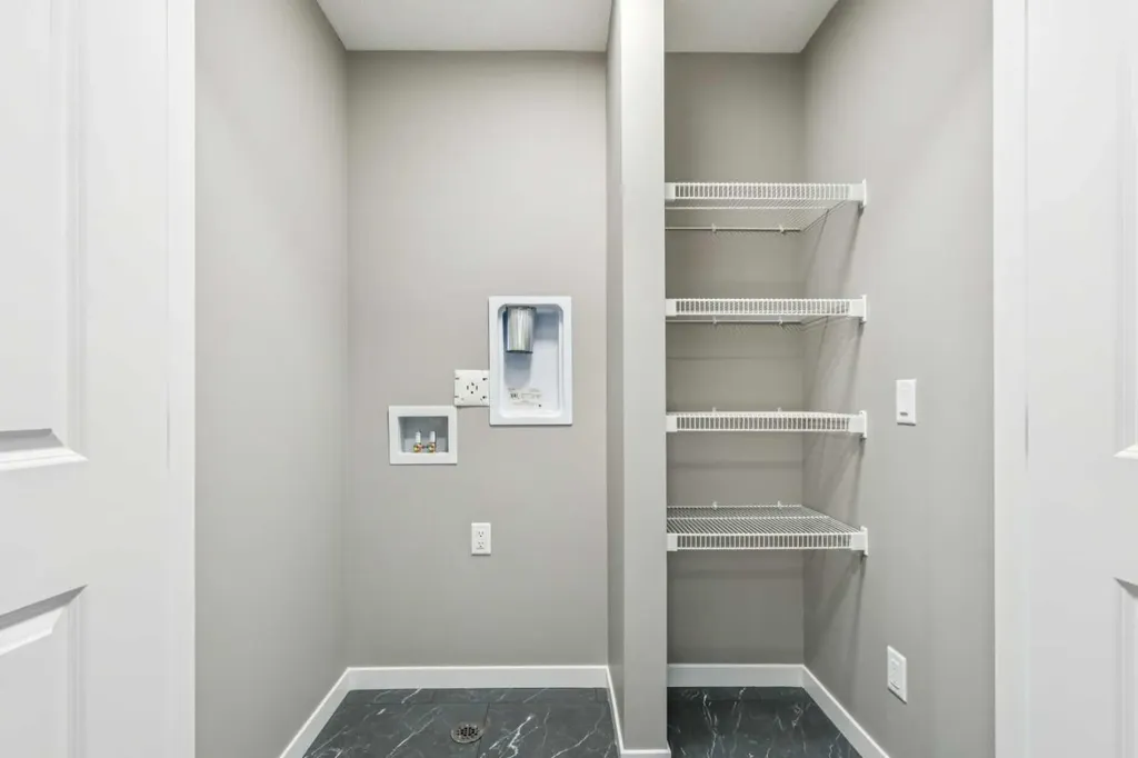 205 Hotchkiss Road SE Calgary AB T3S 0T9