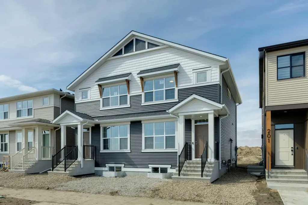 205 Hotchkiss Road SE Calgary AB T3S 0T9