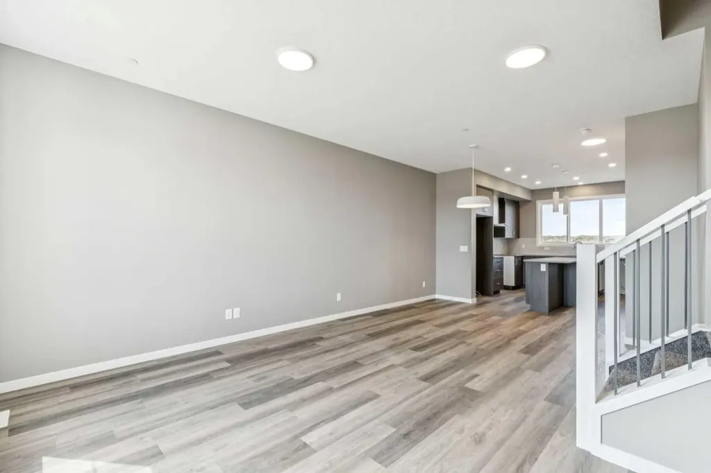 205 Hotchkiss Road SE Calgary AB T3S 0T9