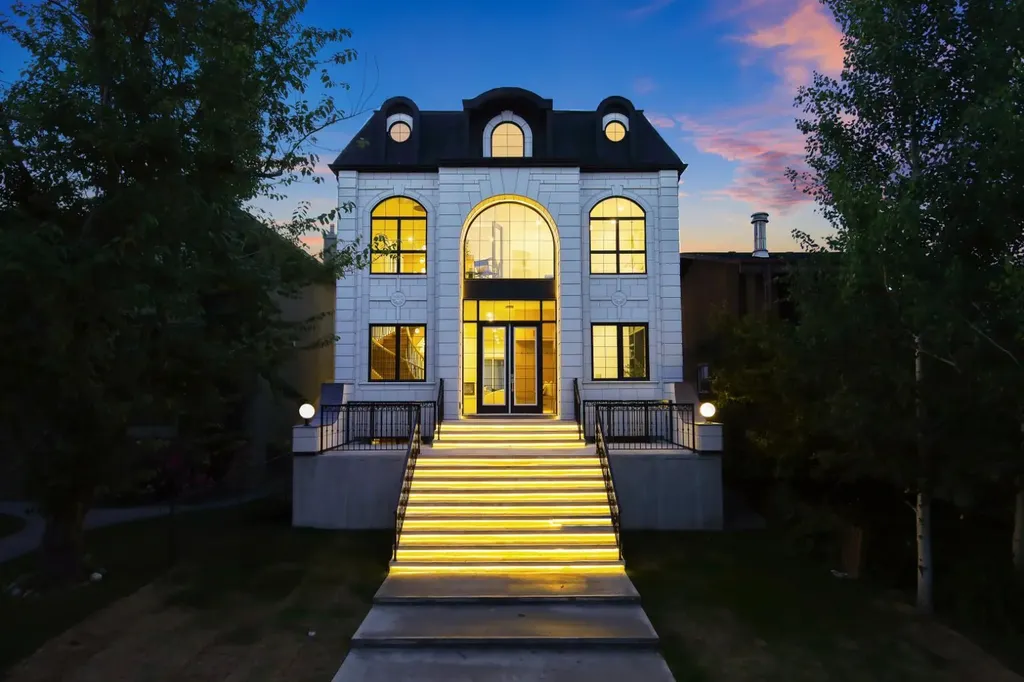 1910 Broadview Road NW Calgary AB T2N 3H7