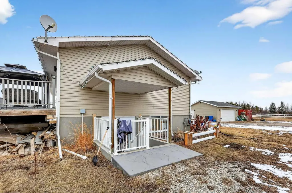 270092 Glenmore Trail Rural Rocky View County AB T0J 1X0