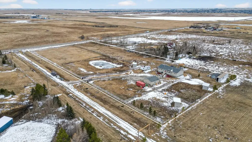 270092 Glenmore Trail Rural Rocky View County AB T0J 1X0