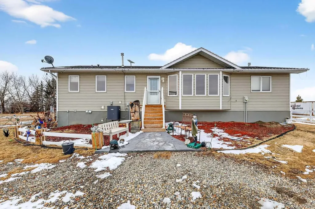 270092 Glenmore Trail Rural Rocky View County AB T0J 1X0