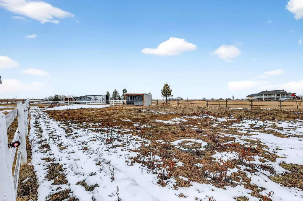 270092 Glenmore Trail Rural Rocky View County AB T0J 1X0