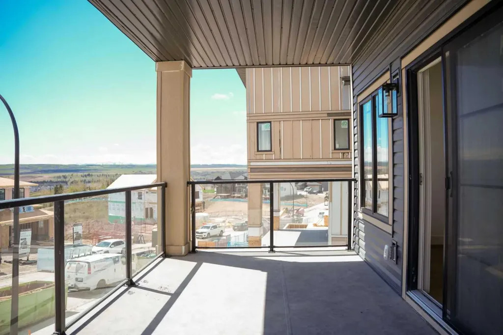 43 Heritage Ridge Cochrane AB T4C 3L2