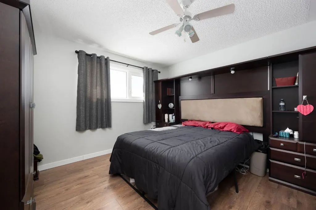 100 Christina Drive Anzac AB T0P 1J0