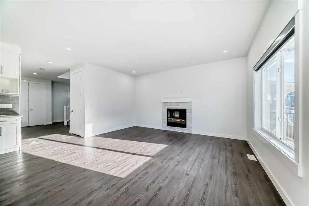 772 Edgefield Crescent Strathmore AB T1P 0H5