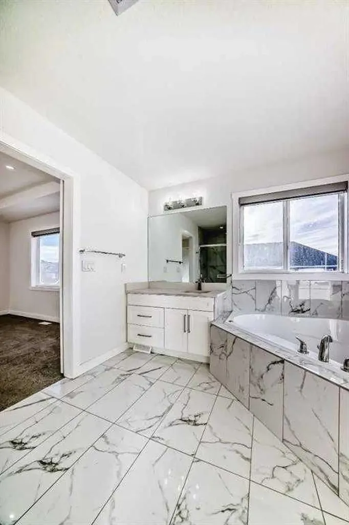 772 Edgefield Crescent Strathmore AB T1P 0H5