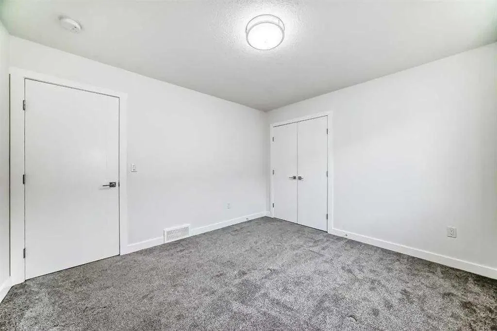 772 Edgefield Crescent Strathmore AB T1P 0H5