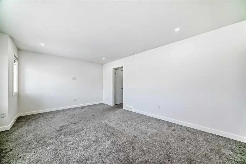 772 Edgefield Crescent Strathmore AB T1P 0H5