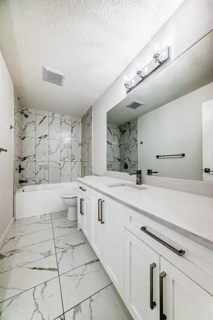 772 Edgefield Crescent Strathmore AB T1P 0H5