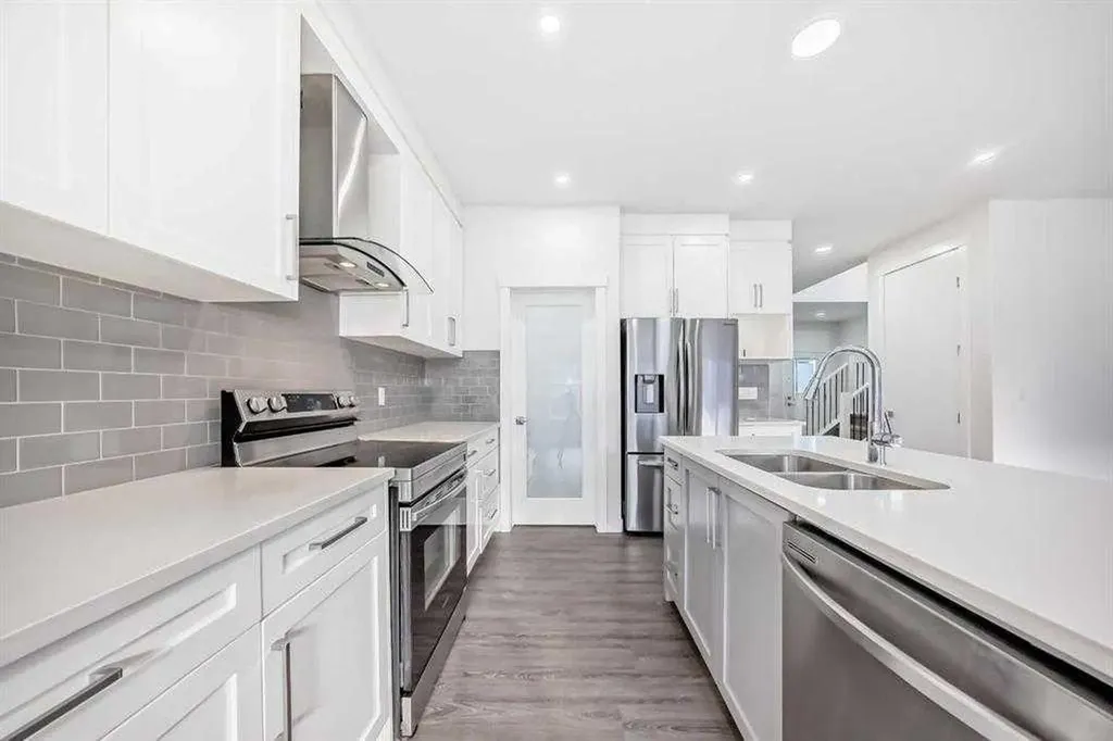 772 Edgefield Crescent Strathmore AB T1P 0H5