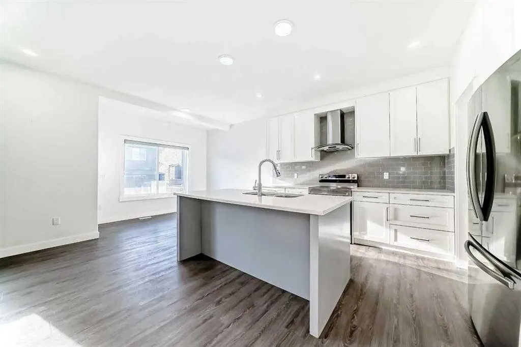 772 Edgefield Crescent Strathmore AB T1P 0H5